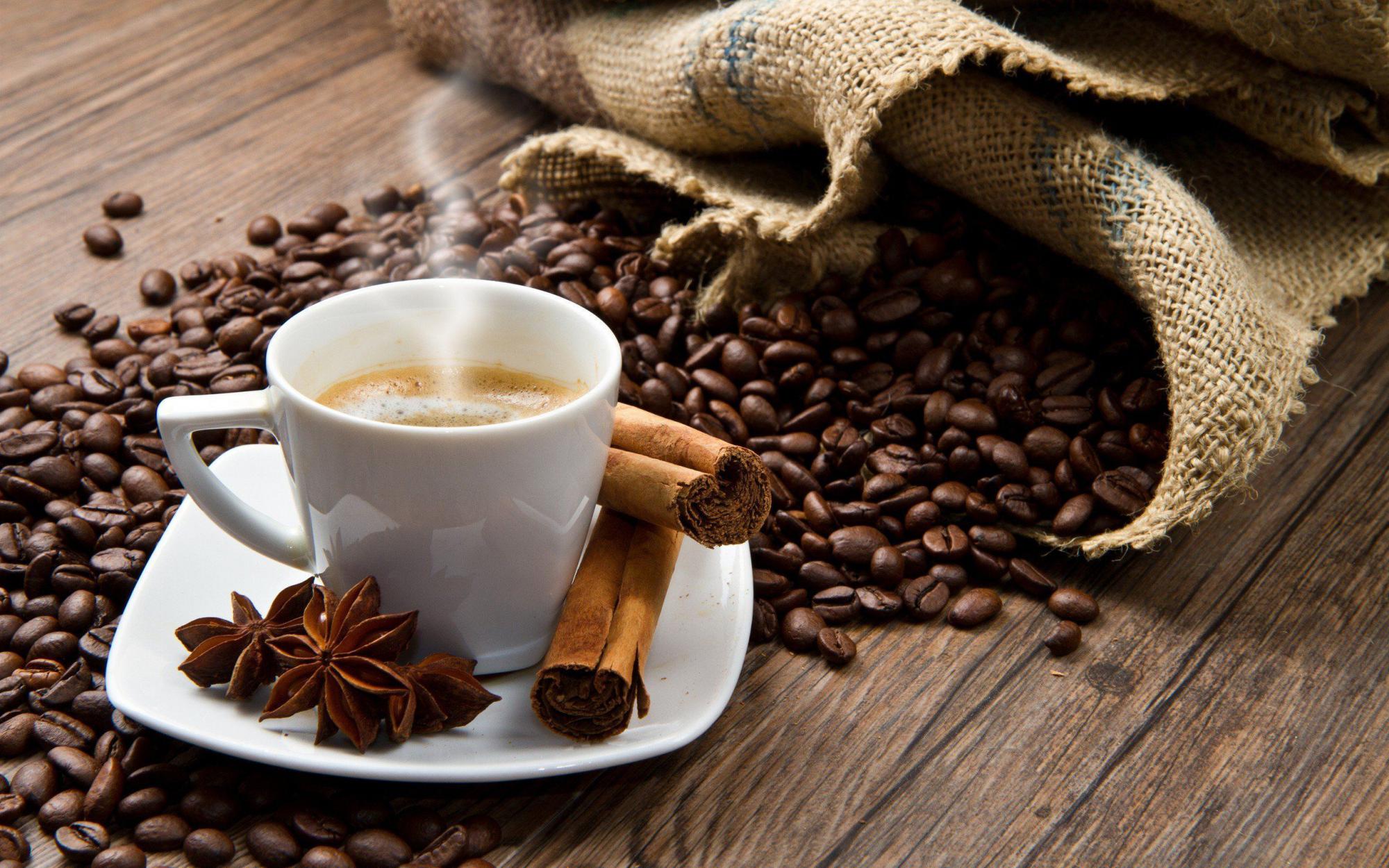 Coffee-coffee-beans-beverages_2560x1600.jpg